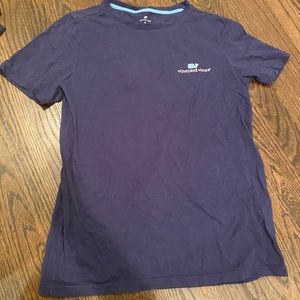 Vineyard Vines kids T shirt. XL (16)